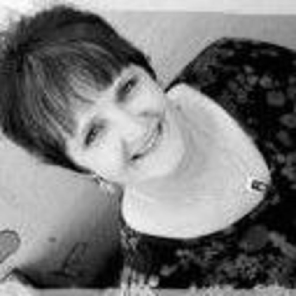 Meet your Posher, Joy